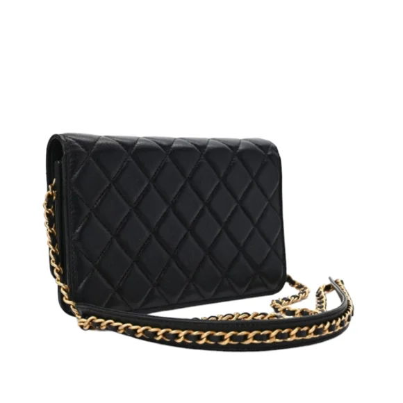 Chanel Quilted Lambskin Wallet on Chain - EUC - Picture 5 of 10